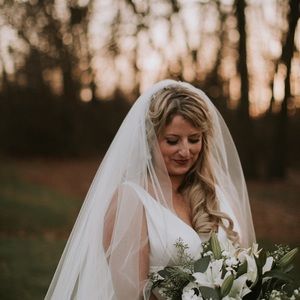 Meet your Posher, Emalee